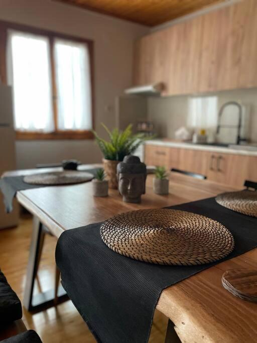 Appartamento Politis' Wooden House Vassiliki Esterno foto