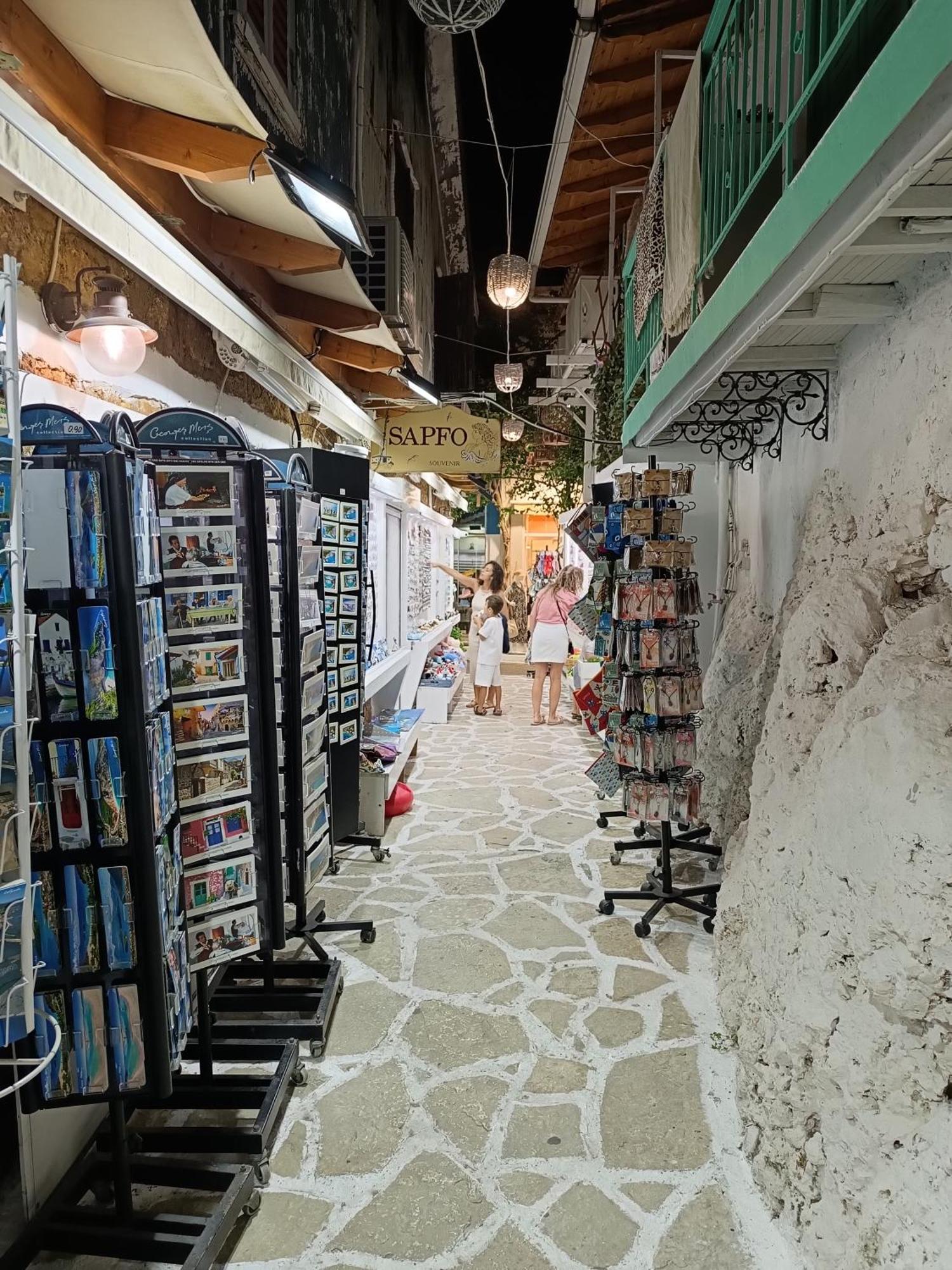 Appartamento Politis' Wooden House Vassiliki Esterno foto